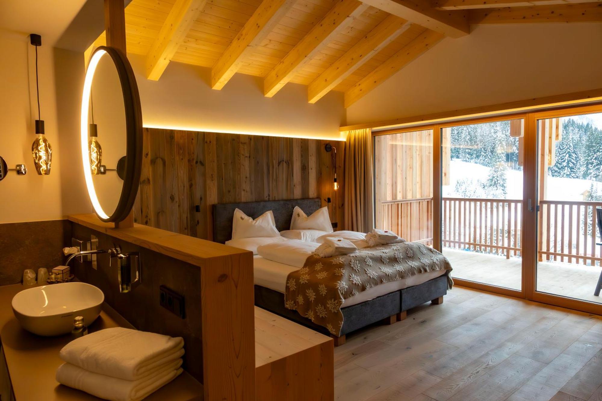 Hotel Rezia La Villa  Dış mekan fotoğraf