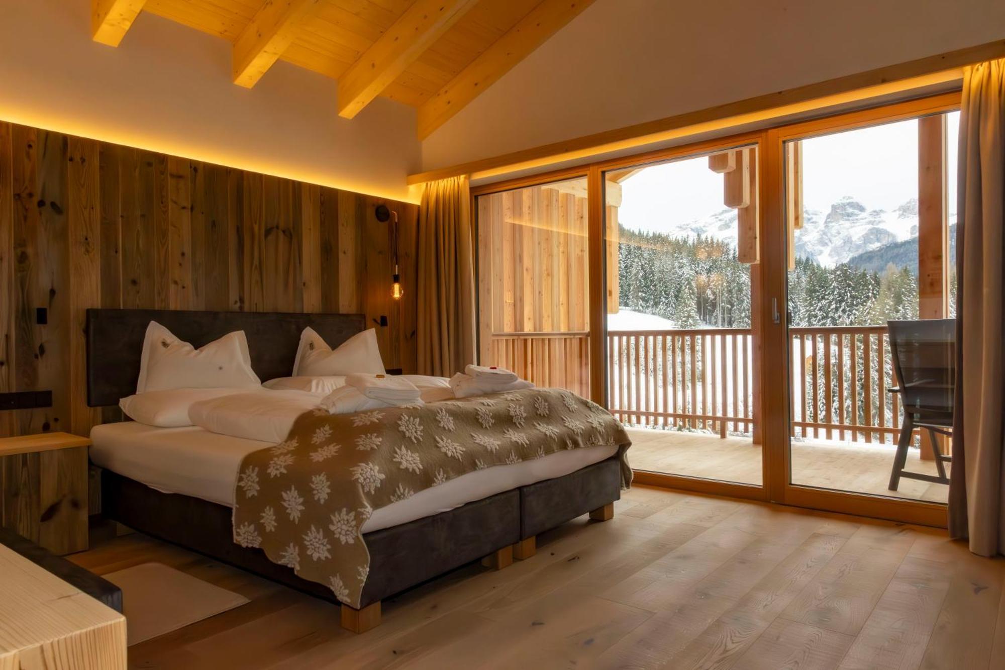 Hotel Rezia La Villa  Dış mekan fotoğraf